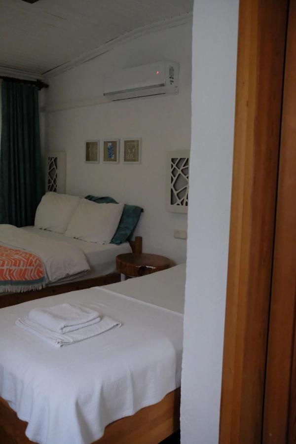 Ceneviz Hotel Adrasan Exterior photo