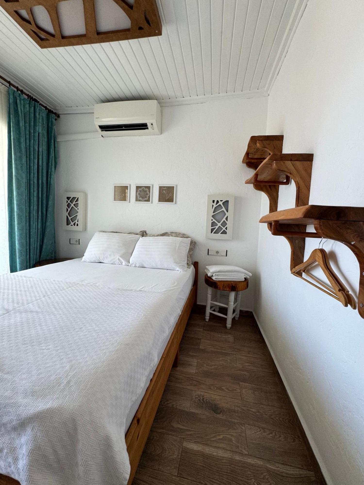 Ceneviz Hotel Adrasan Exterior photo